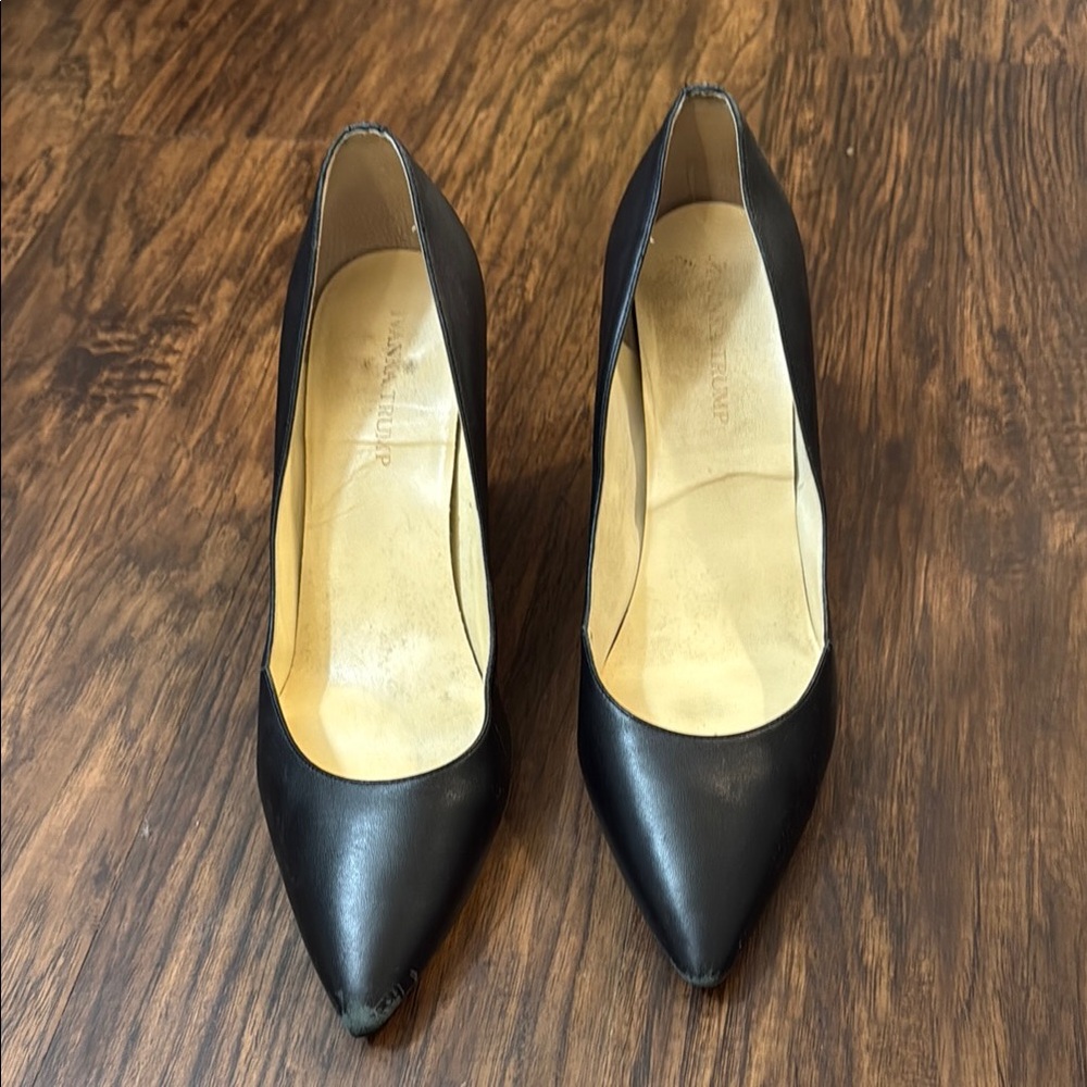 Ivanka Trump Women's Katie Heel Pumps 12M Leather Black Slip On Shoes